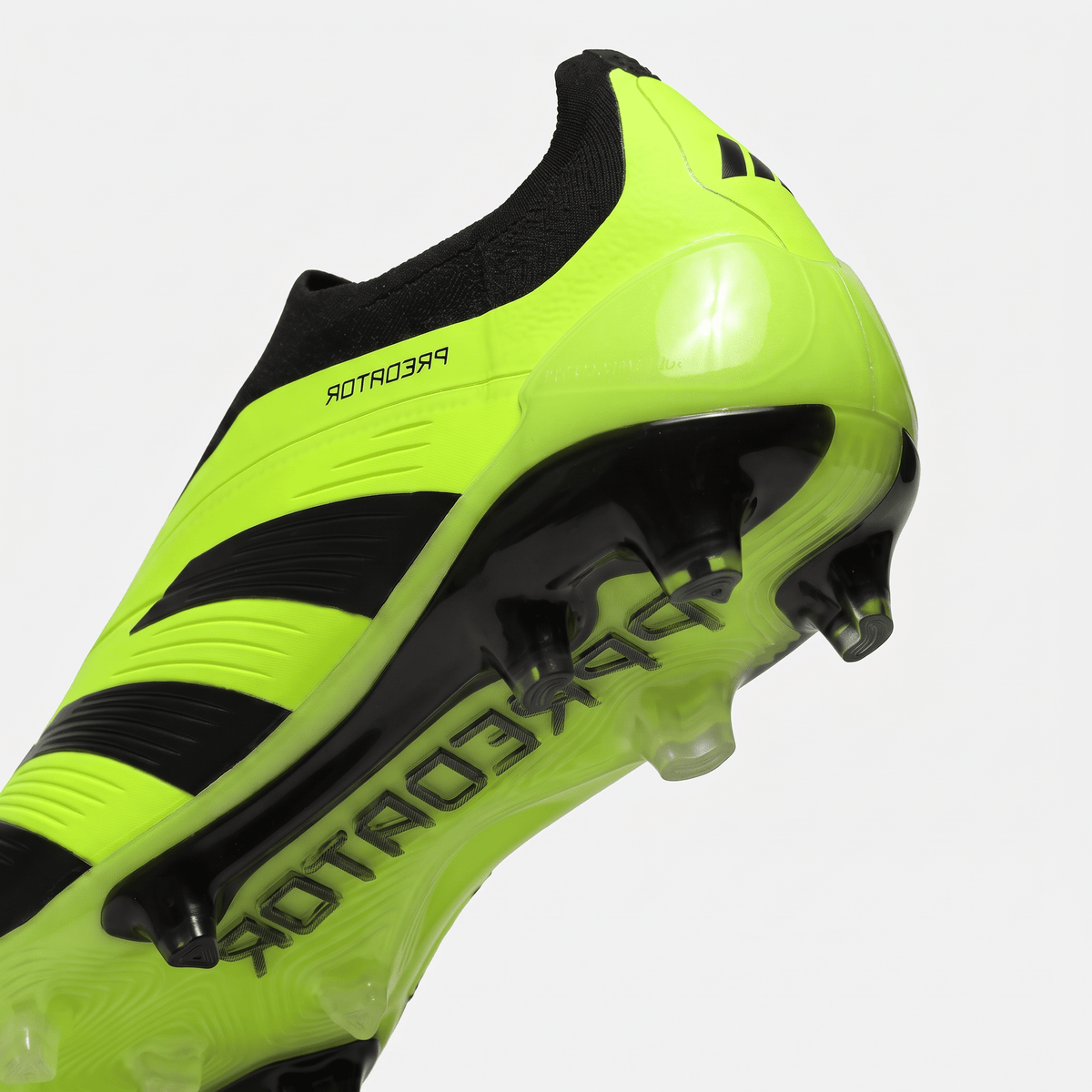 Predator 24 Laceless FG Lucid Lemon / Core Black / Solar Red