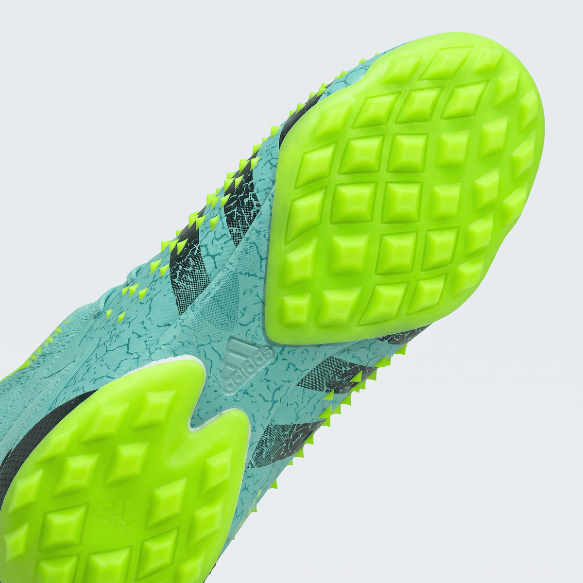 Predator Freak+ TF Clear Mint / Core Black / Yellow