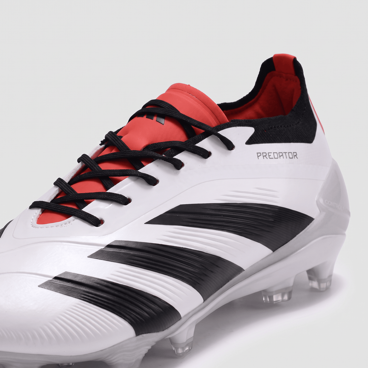 Predator 24 FG Cloud White / Core Black / Red