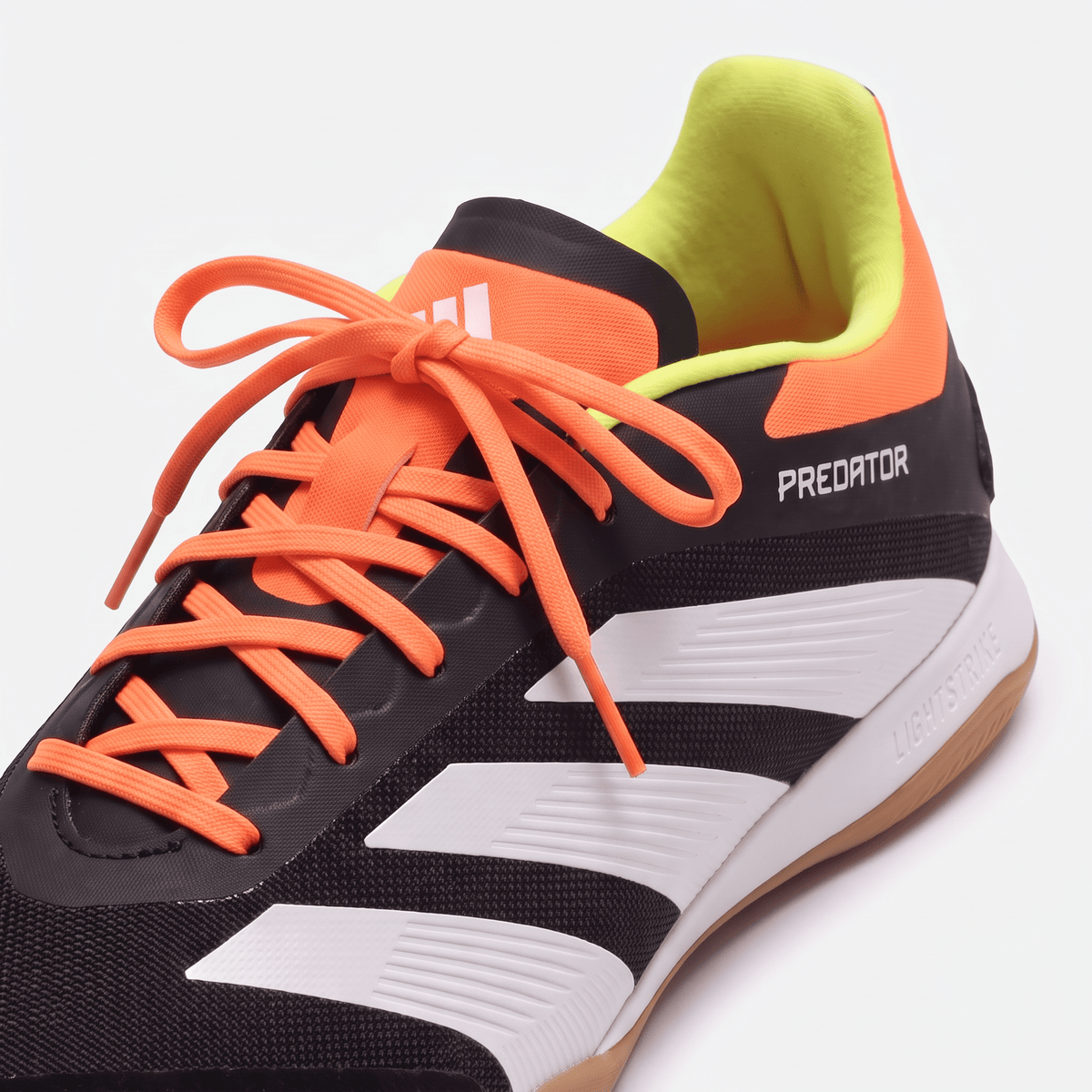 Predator 24 TF Black / Cloud White / Solar Red