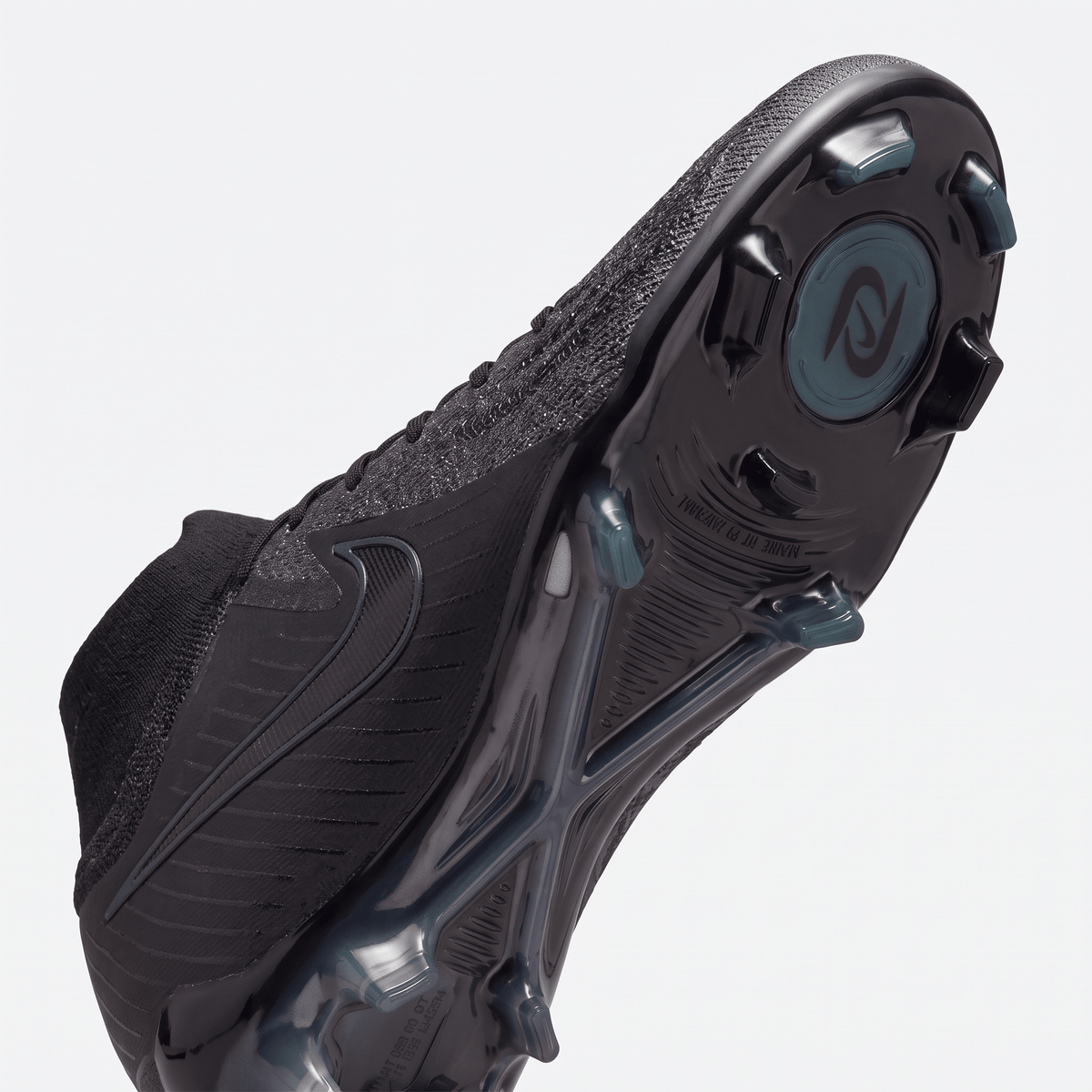 Phantom GX 2 FG Pure Black / Deep Jungle