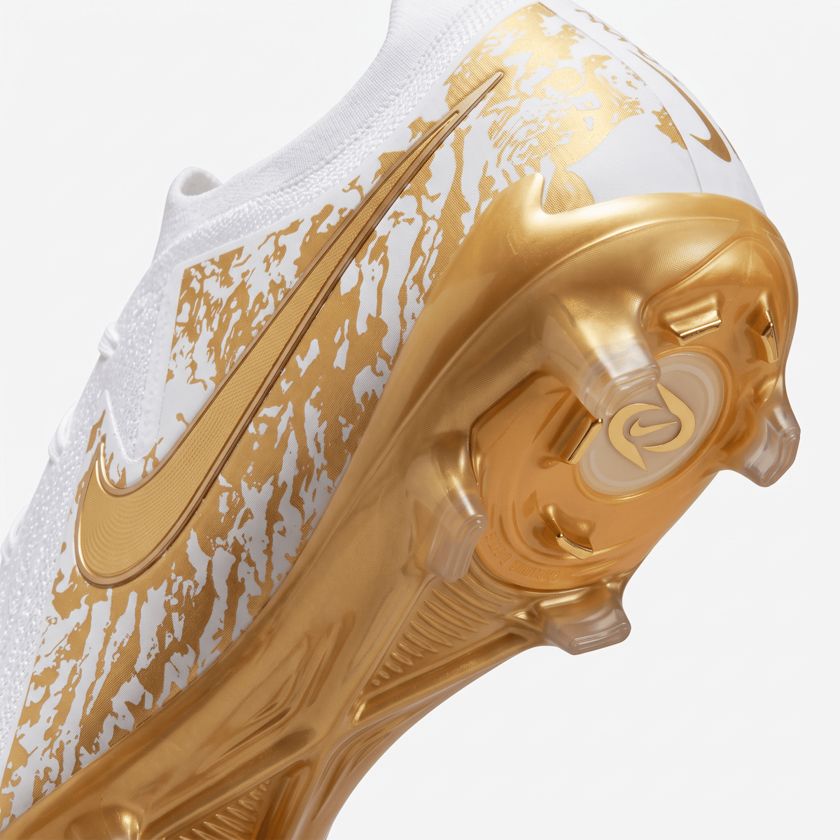 Phantom GX 2 FG White / Metallic Gold Coin