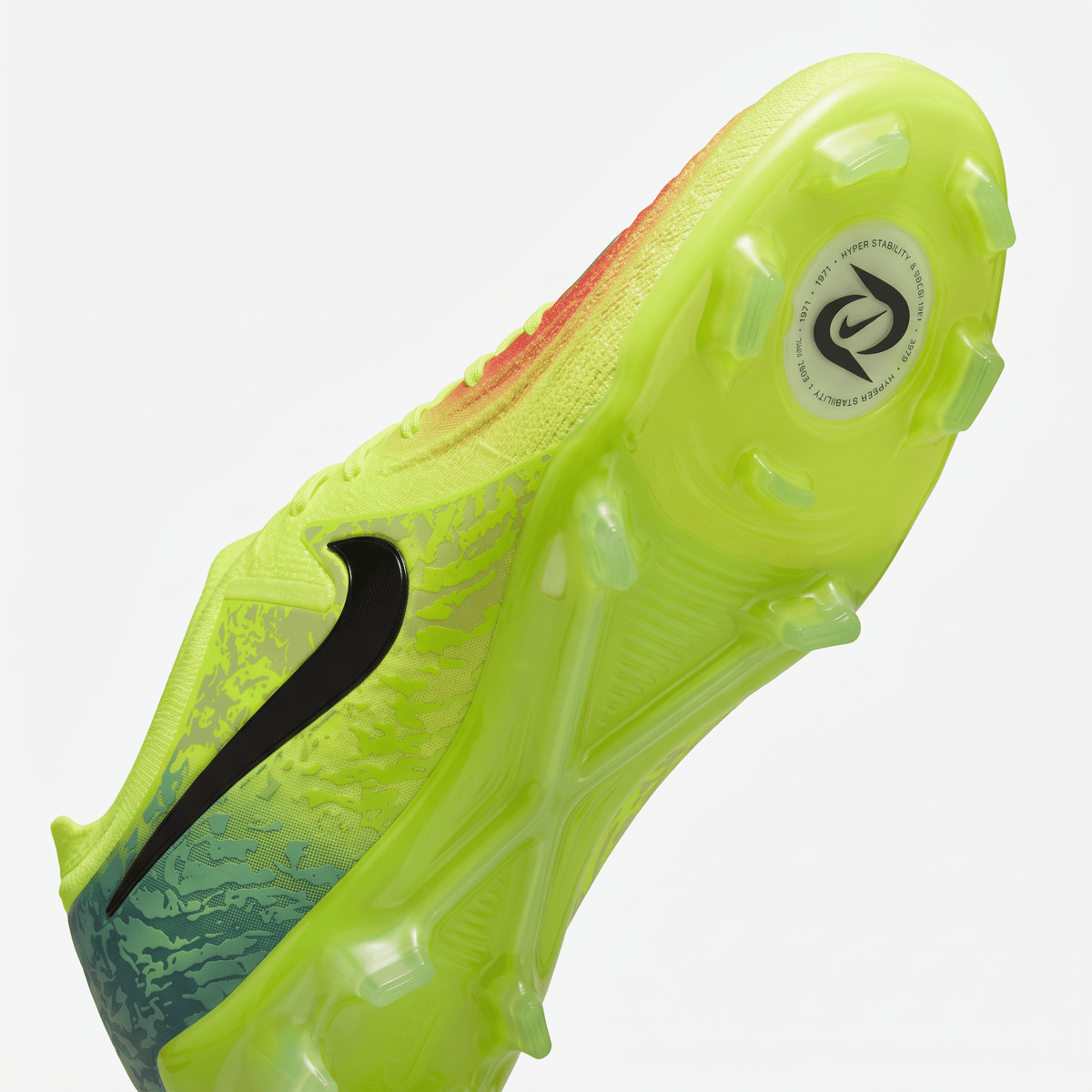 Phantom GX 2 FG Volt / Fuchsia Flash / Barely Volt / Black
