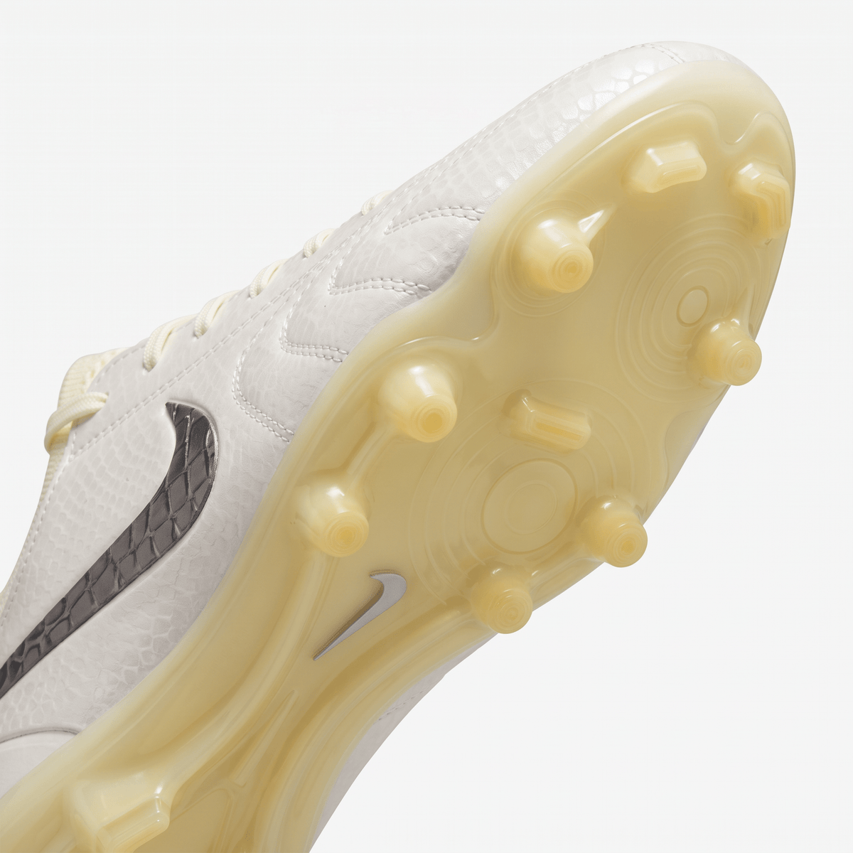 Tiempo Legend 10 Luxe FG White / Ivory / Metallic Silver / Cream