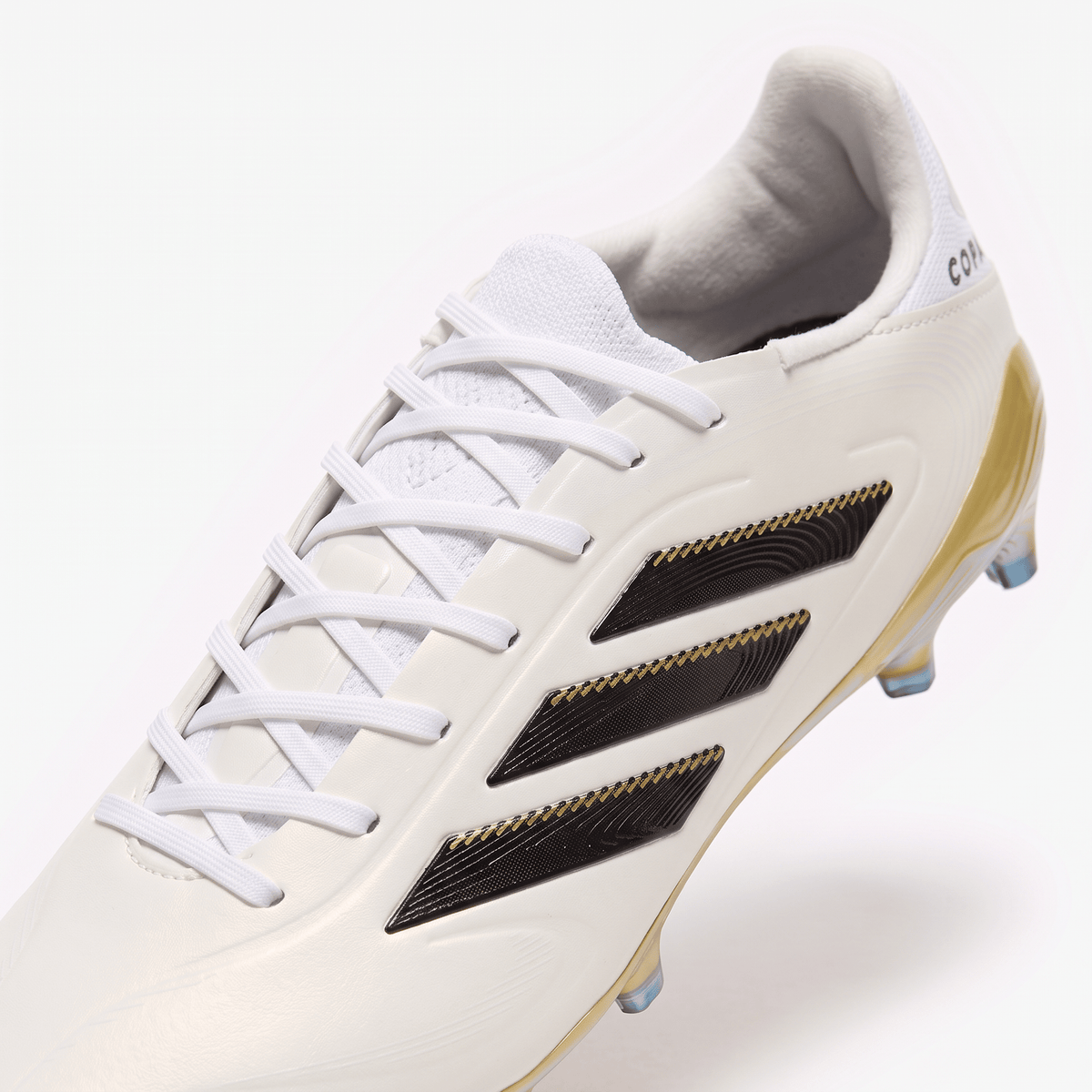 Copa Pure 3 FG Footwear White / Core Black / Gold Metallic
