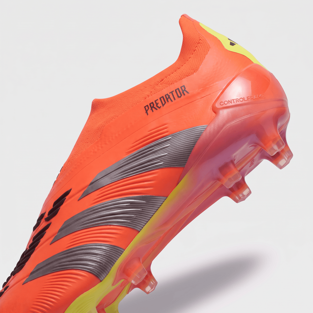 Predator Laceless FG Solar Red / Black / Solar Yellow