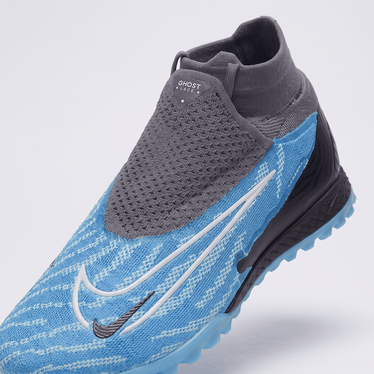 Gripknit Phantom GX TF Baltic Blue / Pink Blast / White / Black