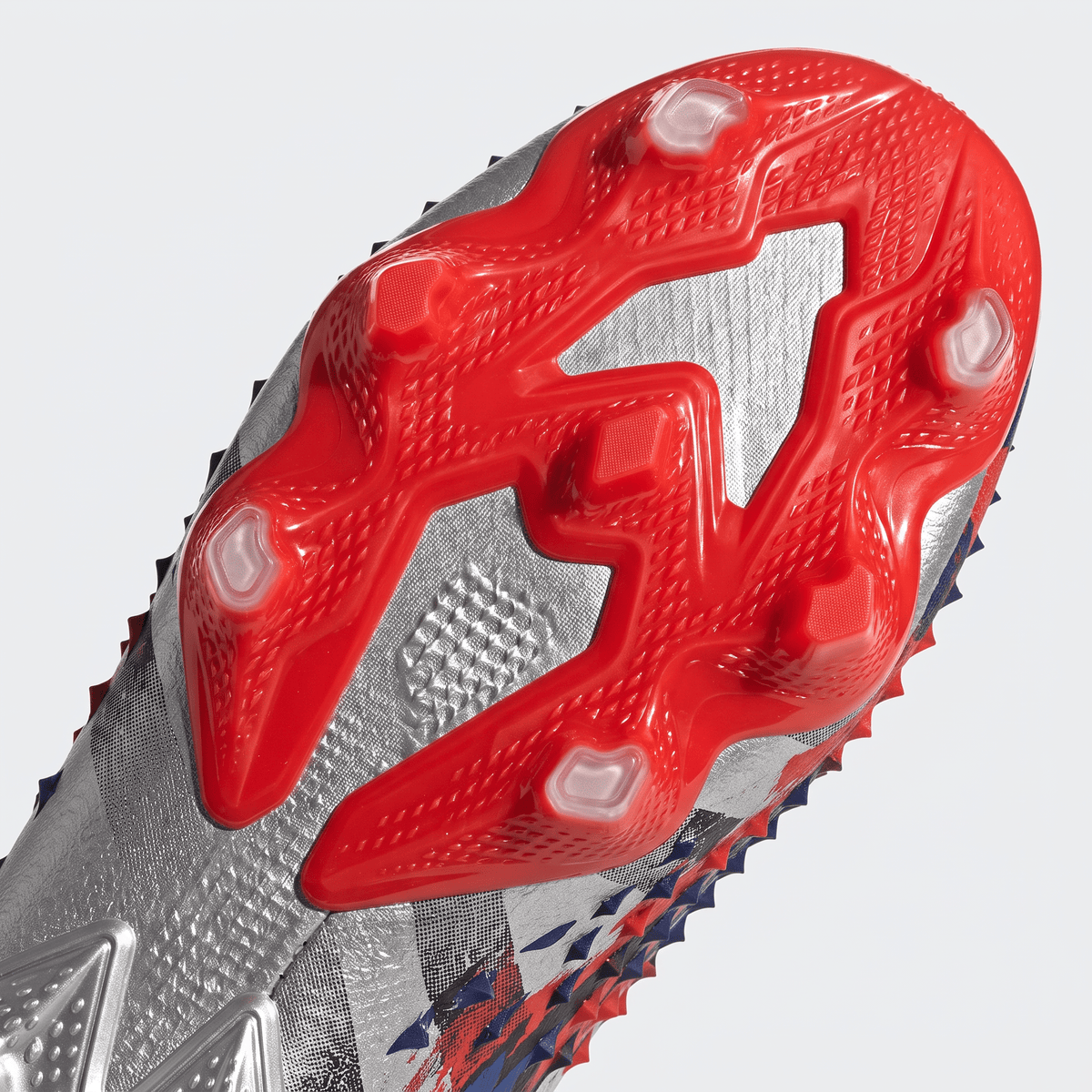 Predator Freak.1 FG Silver Metallic / Core Black / Team Solar Orange / Royal Blue
