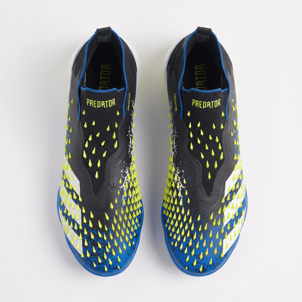 Predator Freak+ TF Core Black / Cloud White / Team Royal Blue / Solar Yellow