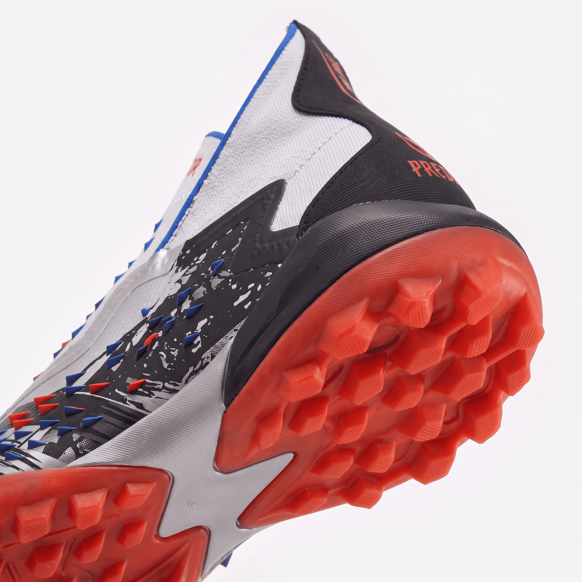 Predator Freak+ TF Silver Metallic / Core Black / Team Solar Orange / Royal Blue