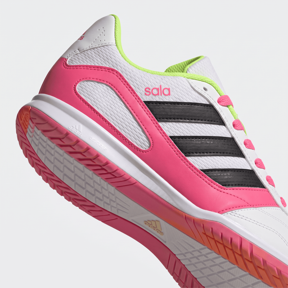 Super Sala III Footwear White / Core Black / Pink Fusion