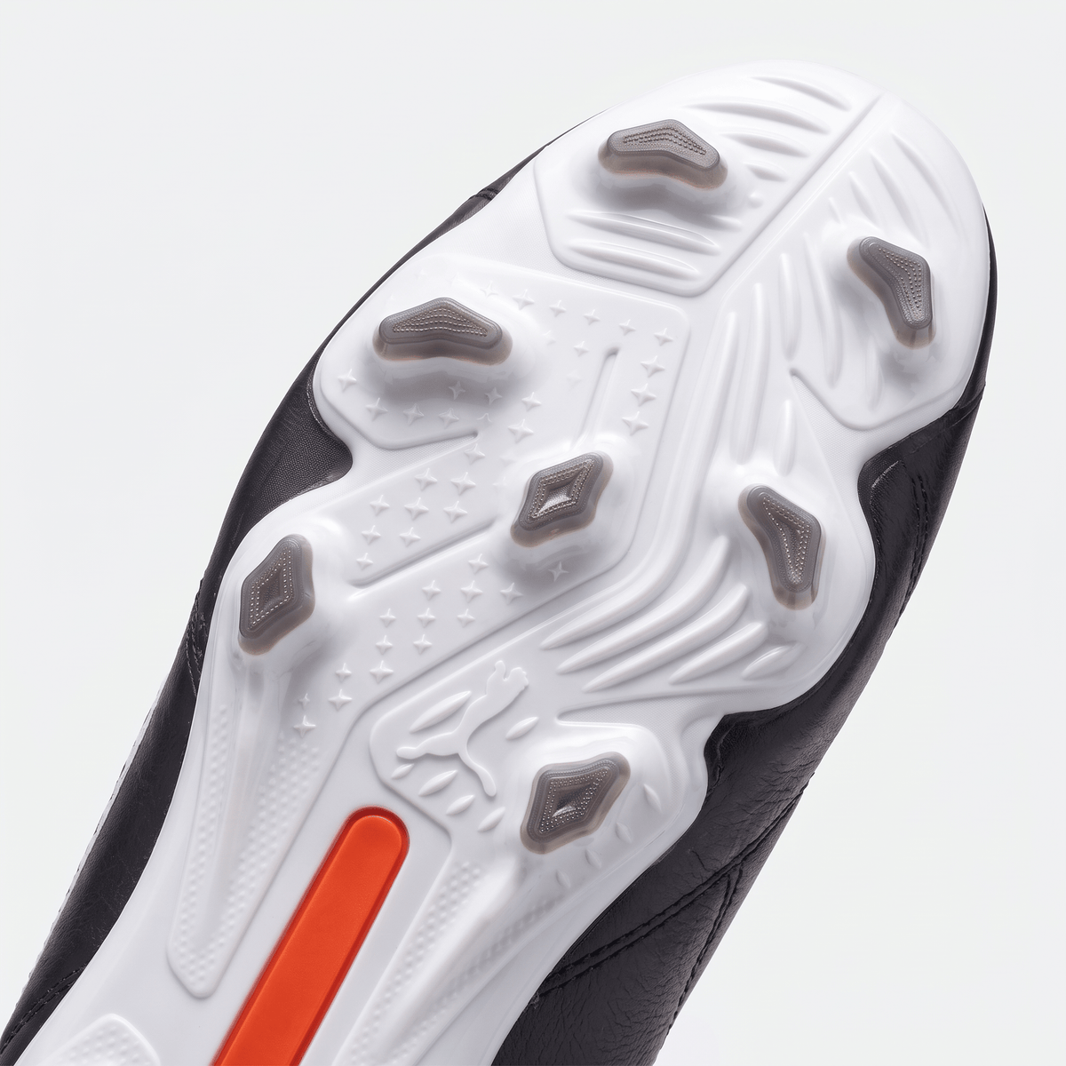 Future 7 Ultimate FG/AG Black / White / Rickie Orange