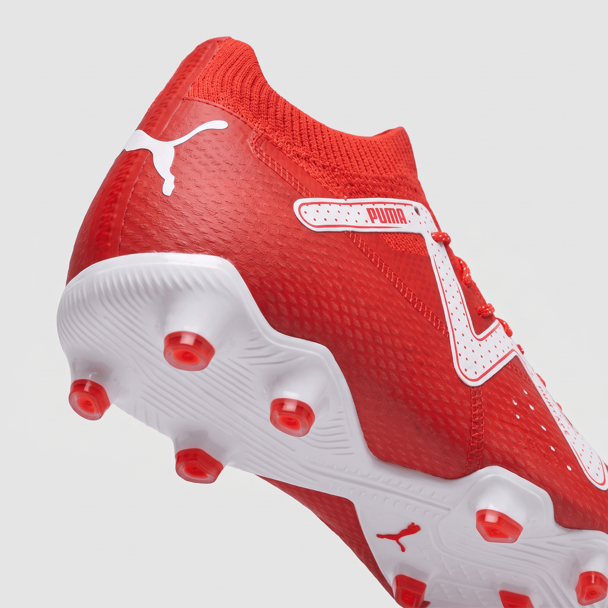 Future Ultimate FG/AG Fiery Coral / White / Black