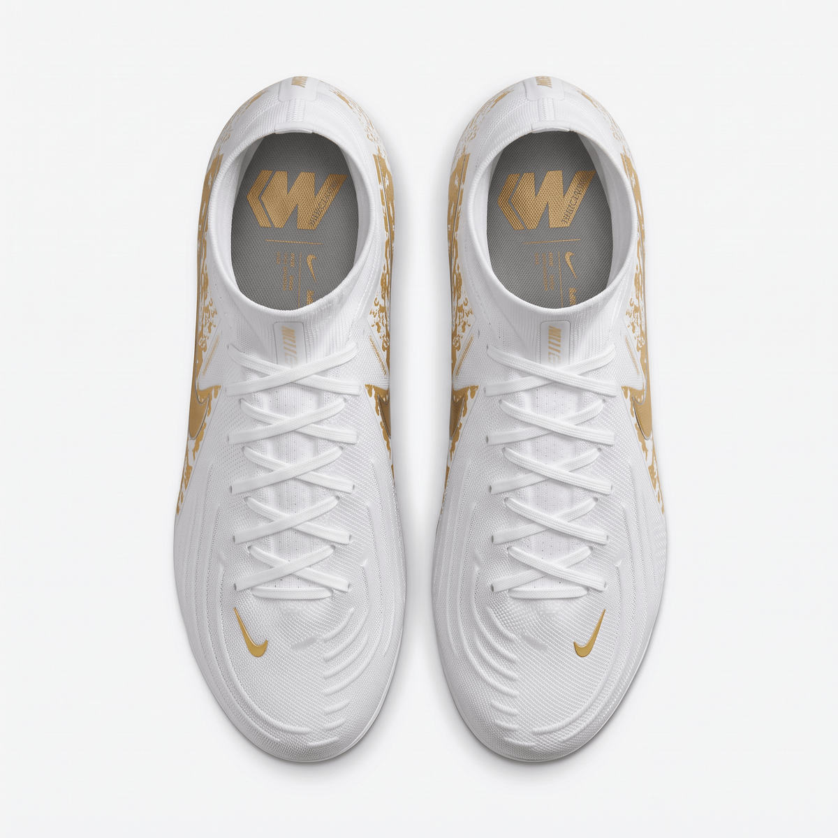 Phantom Luna 2 FG White / Black / Metallic Gold Coin