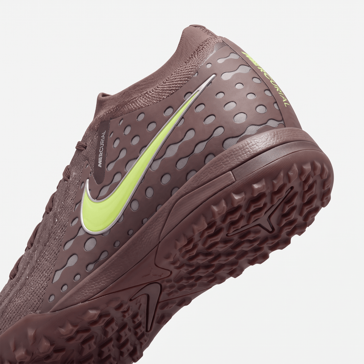 Air Zoom Mercurial Vapor 16 Academy TF Plum Eclipse / Metallic Silver