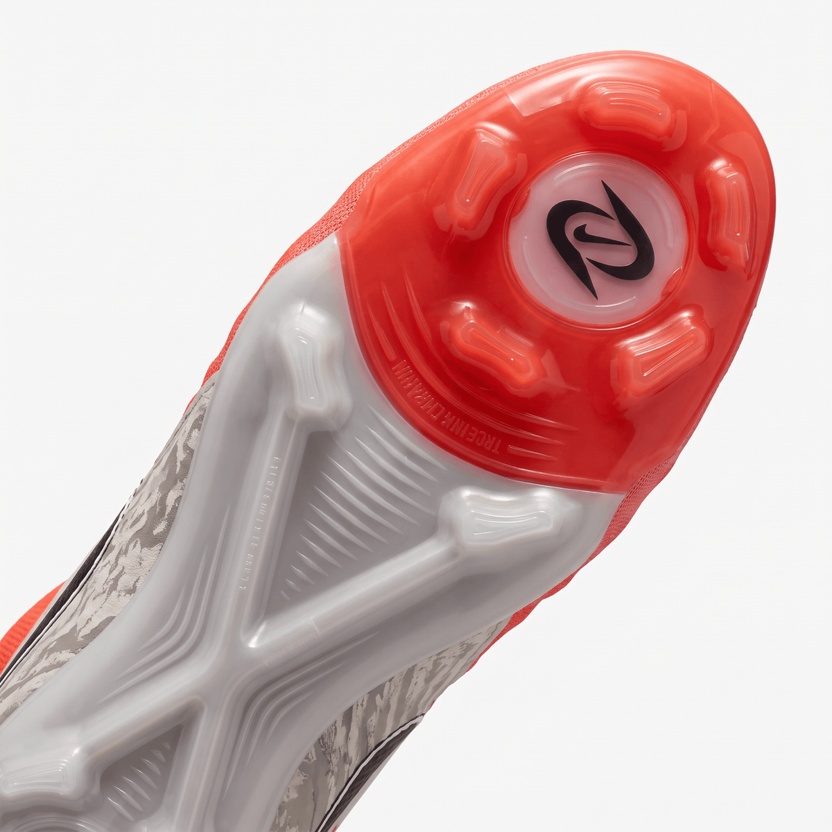 Phantom Luna 2 FG Bright Crimson / Black / Chrome / White