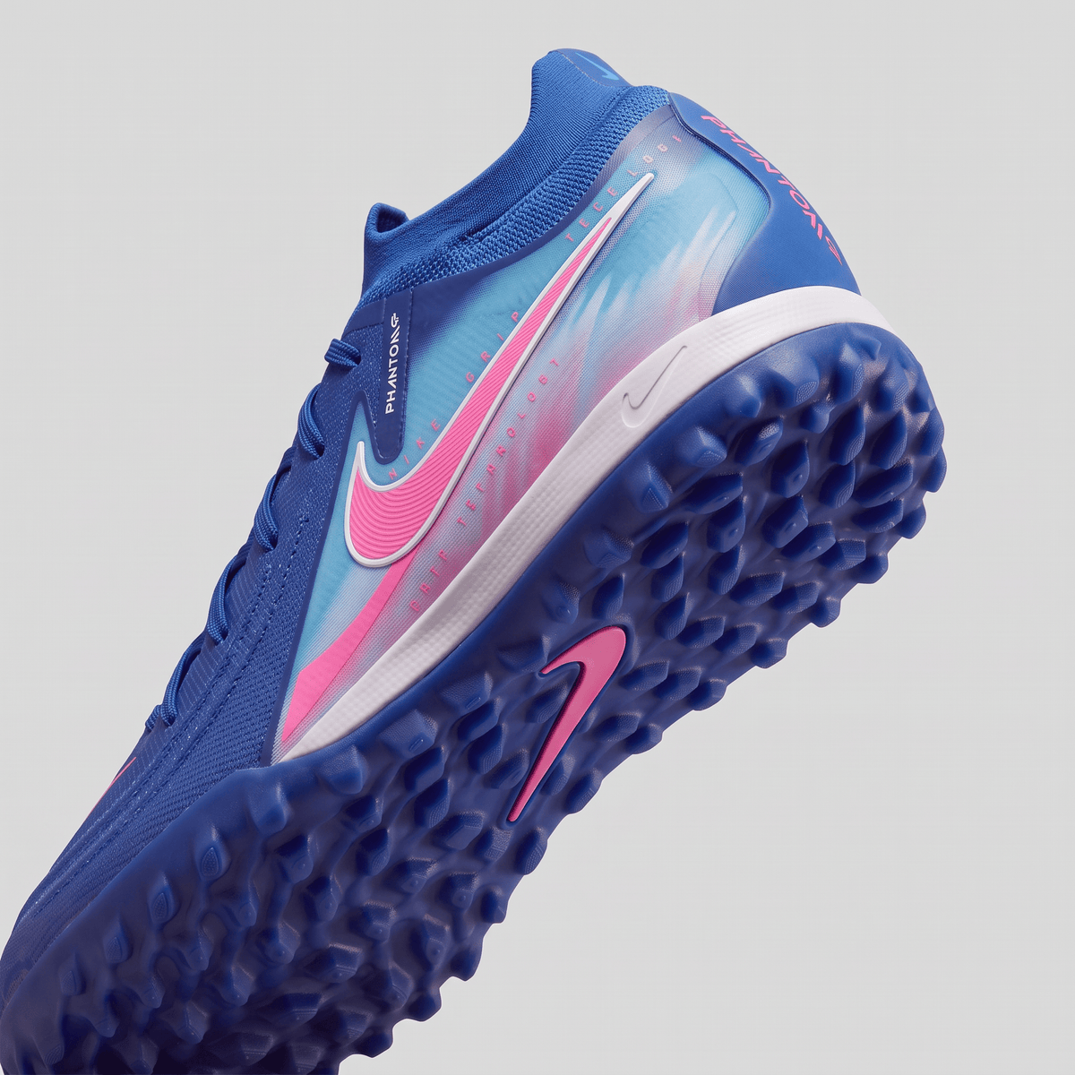 Phantom GX 2 TF Hyper Royal / Pink Blast / Blue Fury