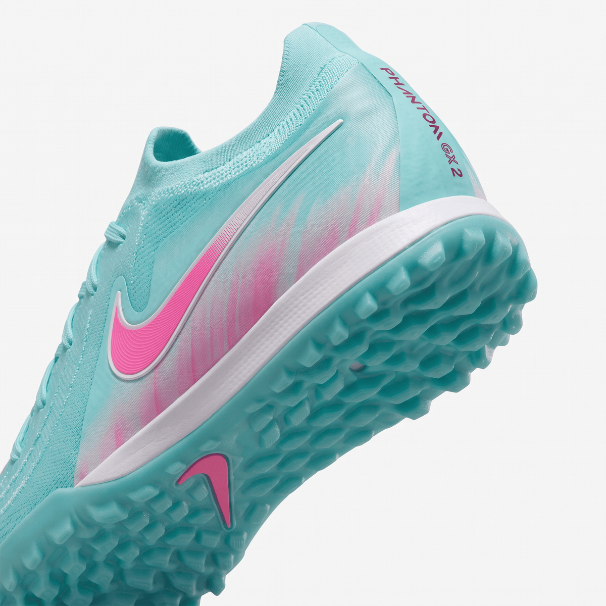 Phantom GX 2 TF Green Glow / Pink Blast
