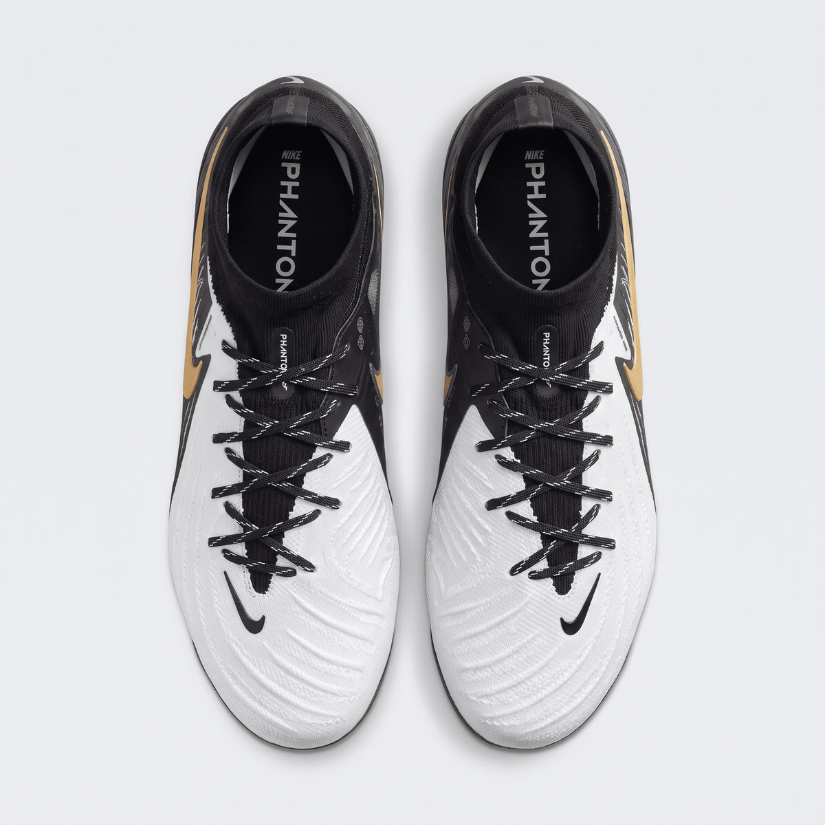 Phantom GX 2 TF White / Black / Metallic Gold Coin