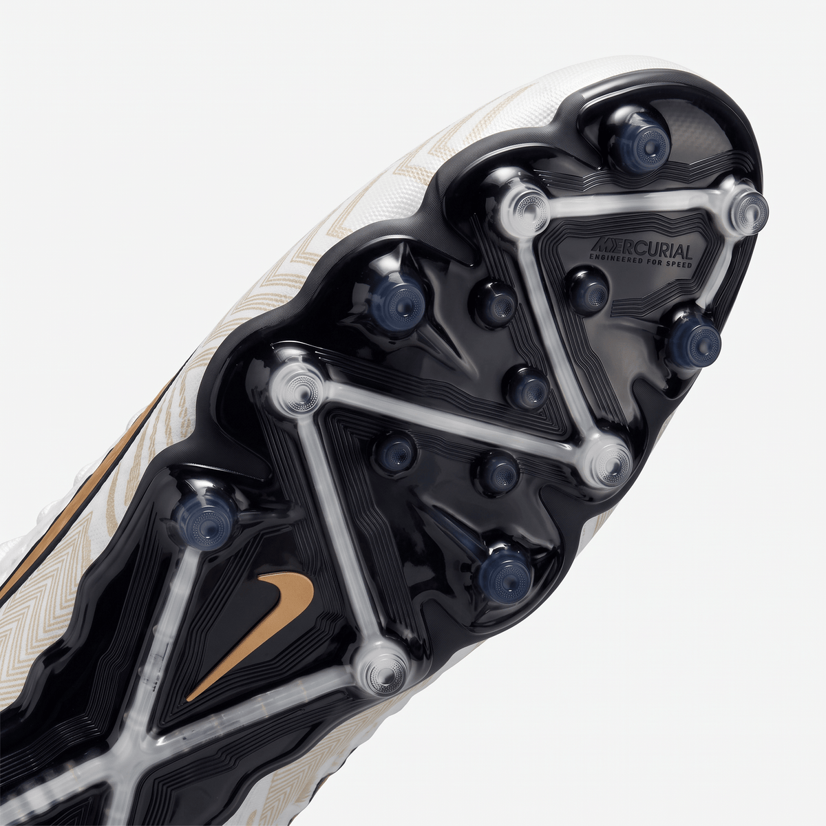 Phantom GX 2 TF White / Black / Metallic Gold Coin