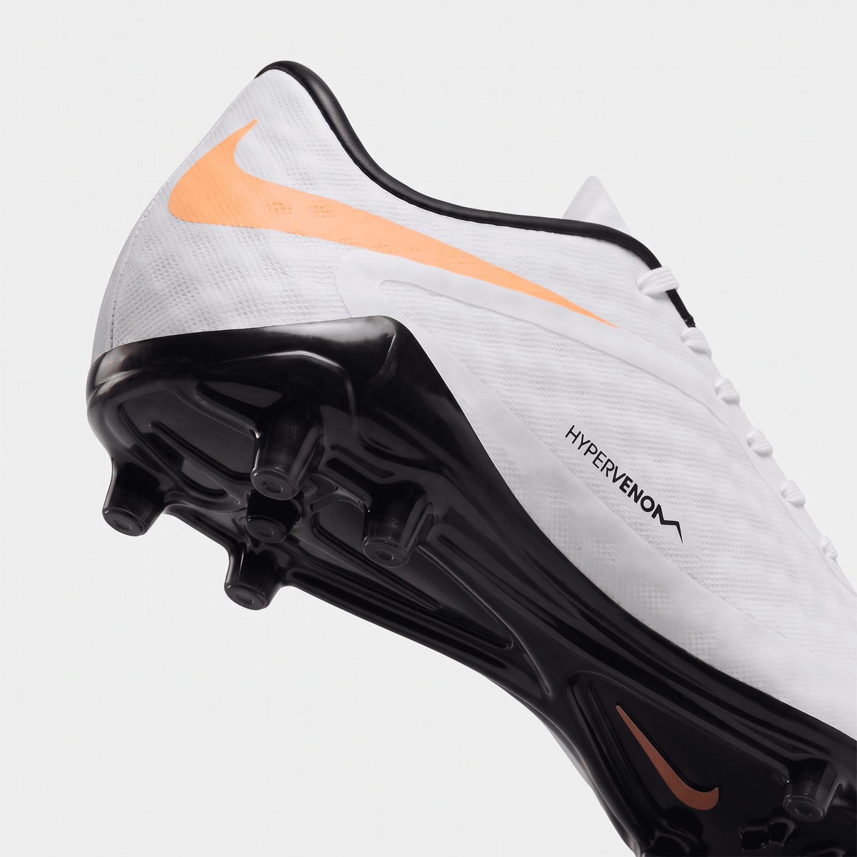 Hypervenom Phantom I FG White / Blue Lagoon / Total Crimson / Black