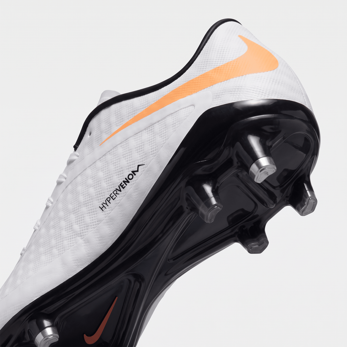 Hypervenom Phantom I FG White / Blue Lagoon / Total Crimson / Black