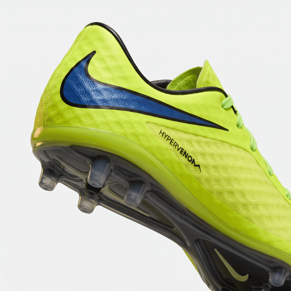 Hypervenom Phantom FG Volt / Hyper Blue / Pure Black