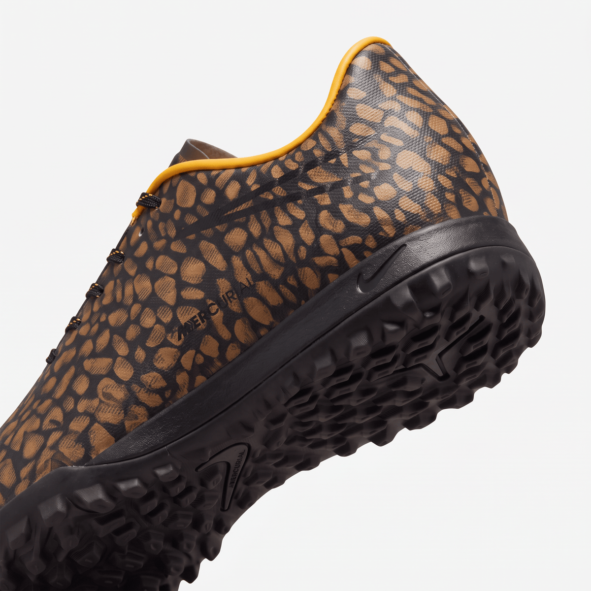 Hypervenom Phelon TF Black / Total Orange / Laser Orange