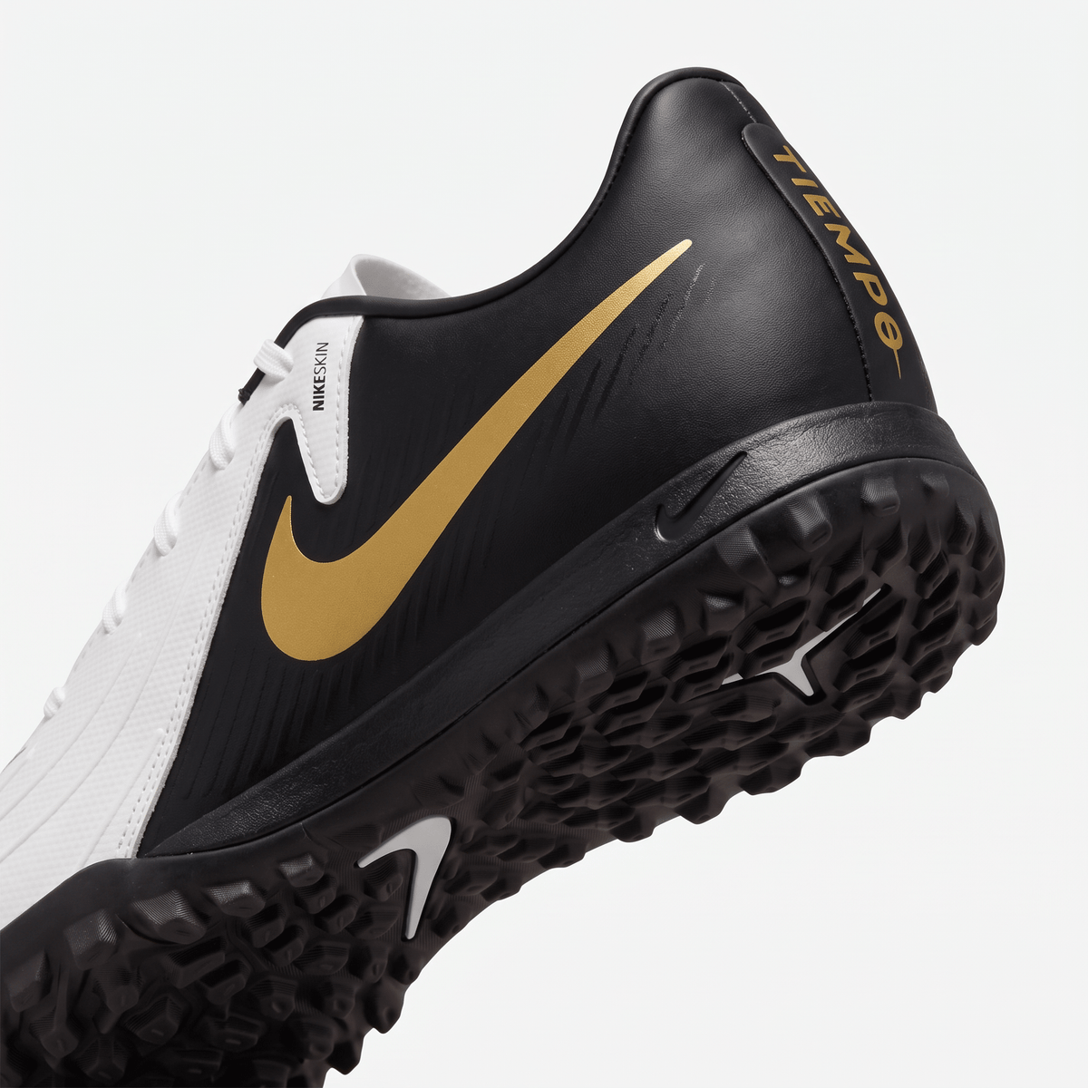 Phantom GX 2 Academy TF White / Black / Metallic Gold Coin
