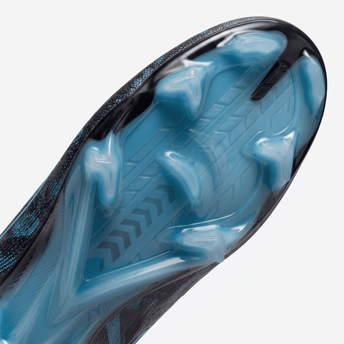 Hypervenom Phantom FG Clearwater / Blue Lagoon / Total Crimson / Black