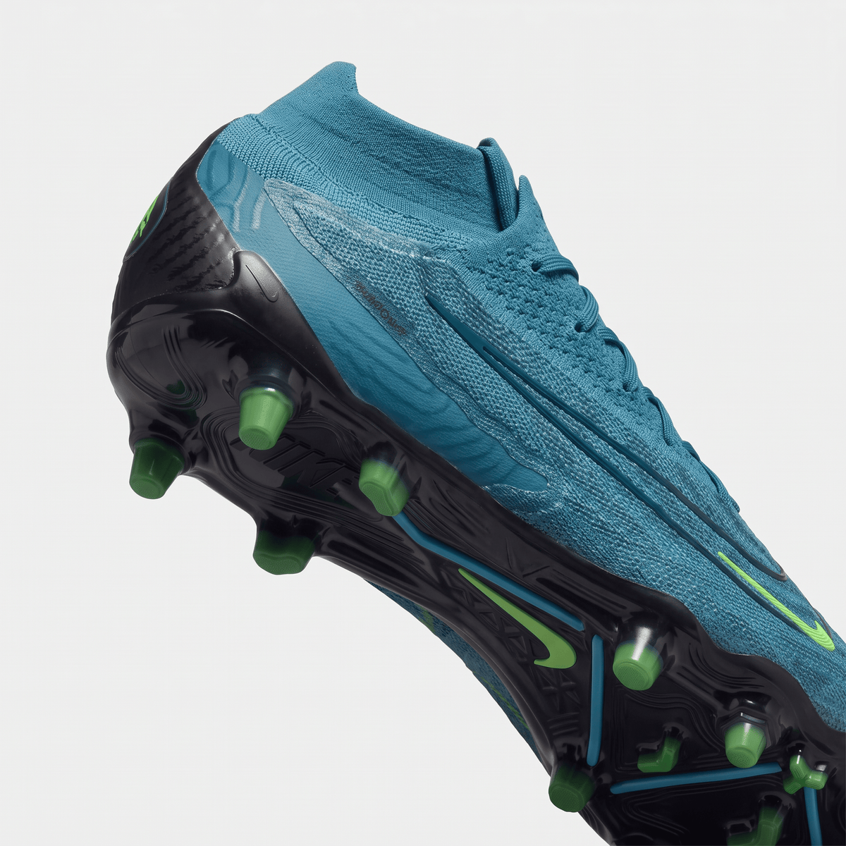Phantom GX FG Hyper Turquoise / Black / Fuchsia Dream / White