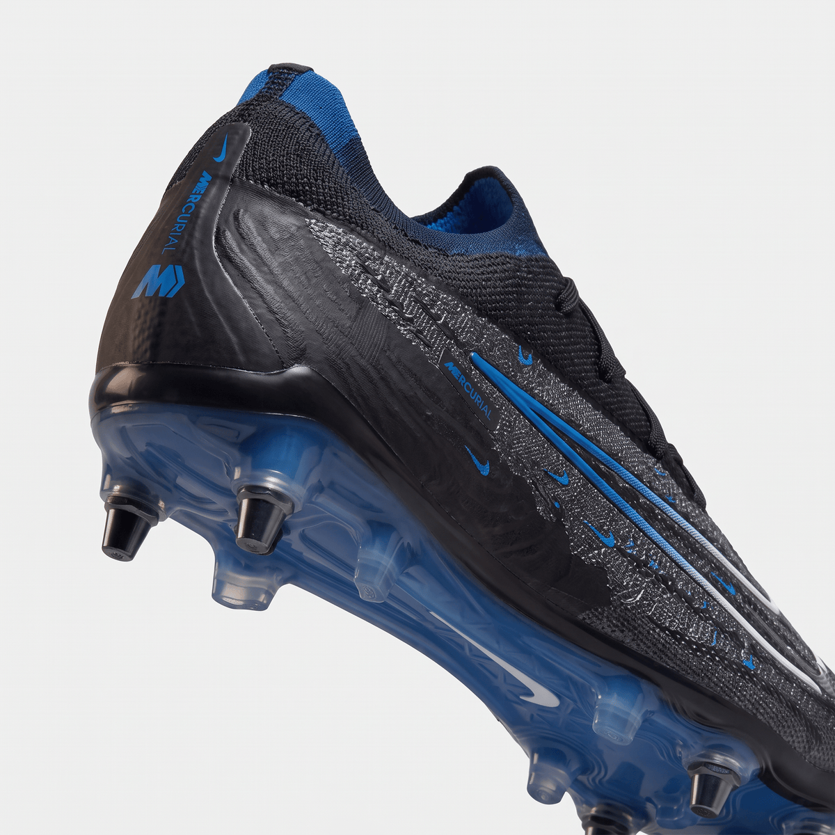 Phantom GX FG Black / Chrome / Hyper Royal