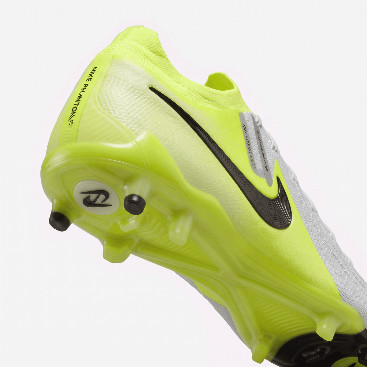 Phantom GX 2 FG Silver / Volt / Black