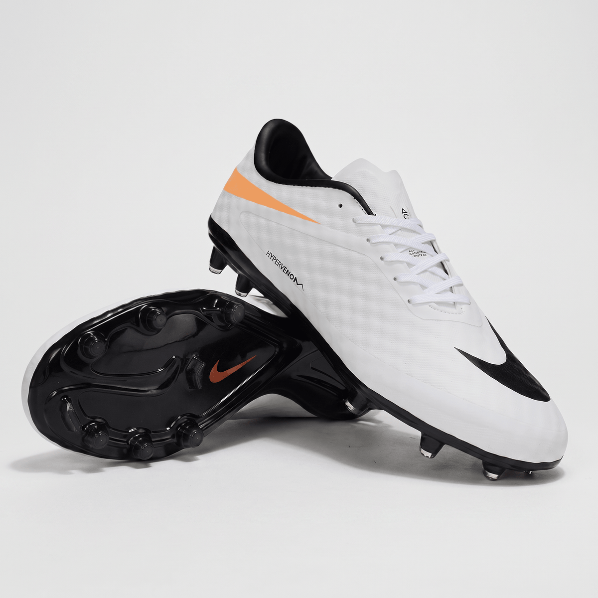 Hypervenom Phinish SG-Pro White / Black / Total Orange
