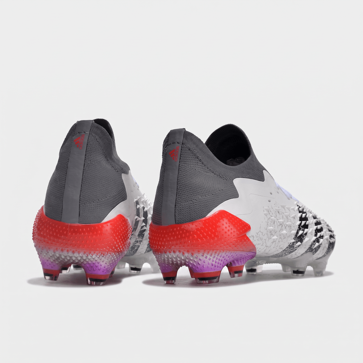 Predator Freak.1 Low FG Footwear White / Iron Metallic / Solar Red