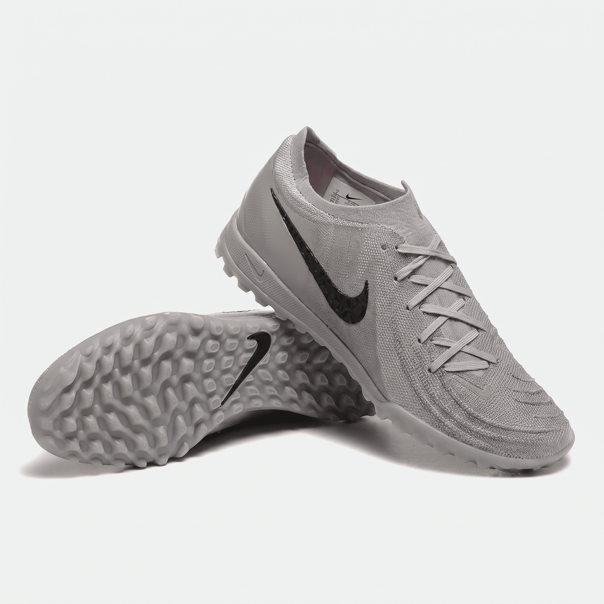 Phantom GX 2 Academy TF Metallic Silver / Black / Volt