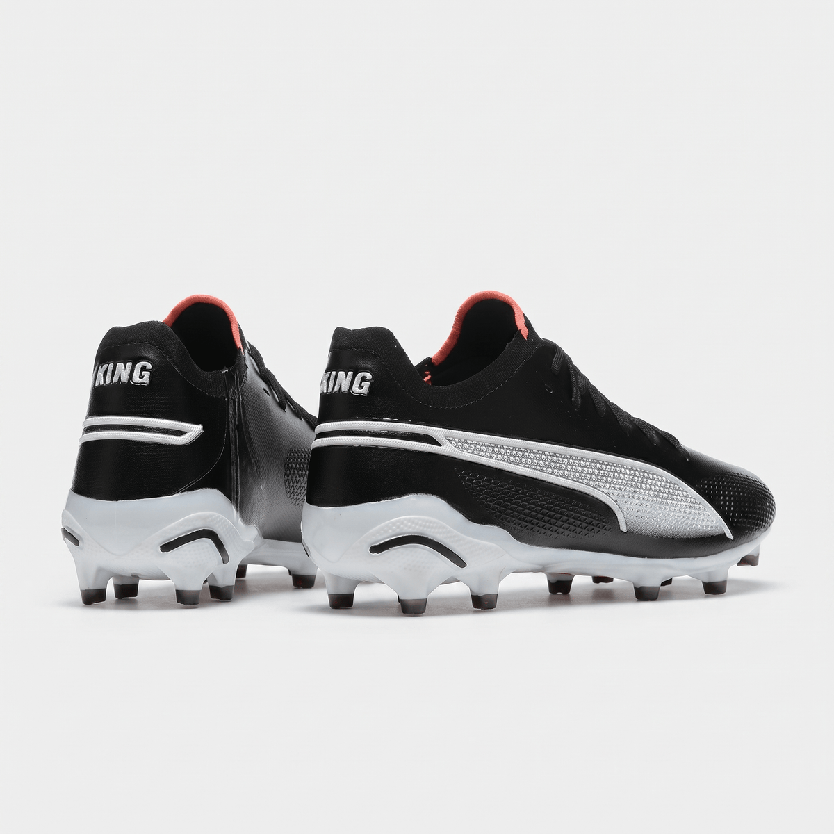 Future 7 Ultimate FG/AG Black / White / Rickie Orange