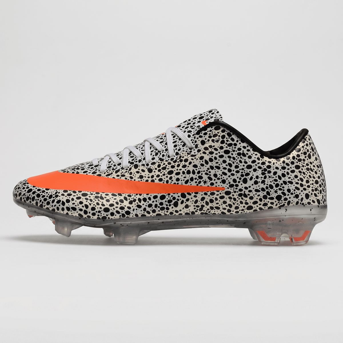 Mercurial Vapor x FG White / Total Orange / Black