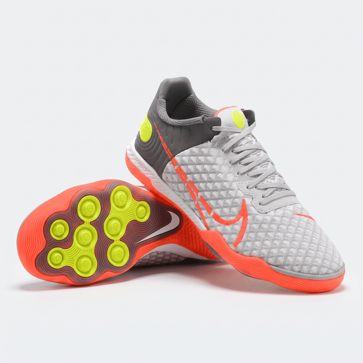 Gato Photon Dust / Platinum Tint / Dark Smoke Grey / Bright Crimson / Volt