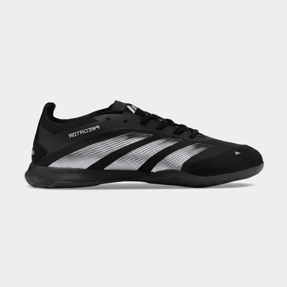 Predator 24 League IN Core Black / Carbon / Grey Six