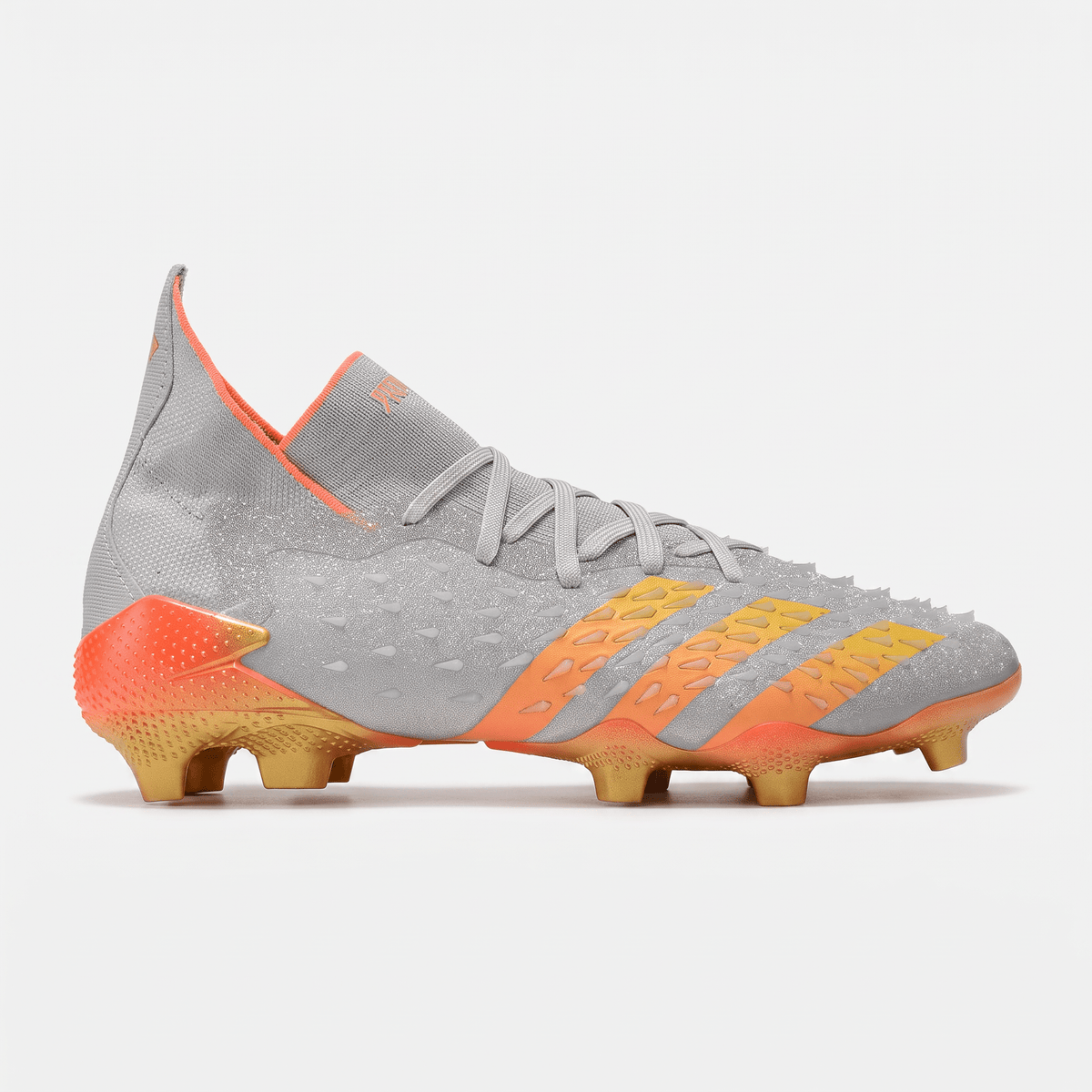 Predator Freak.1 FG Silver Metallic / Core Black / Team Solar Orange