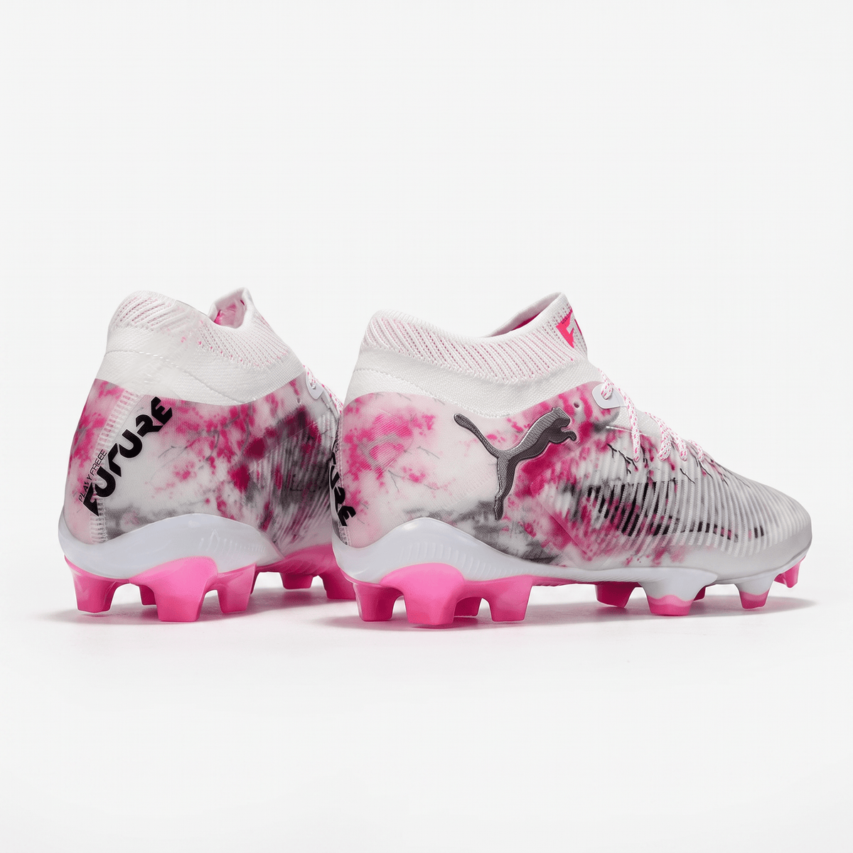 Future 8 Ultimate FG White / Black / Prism Pink