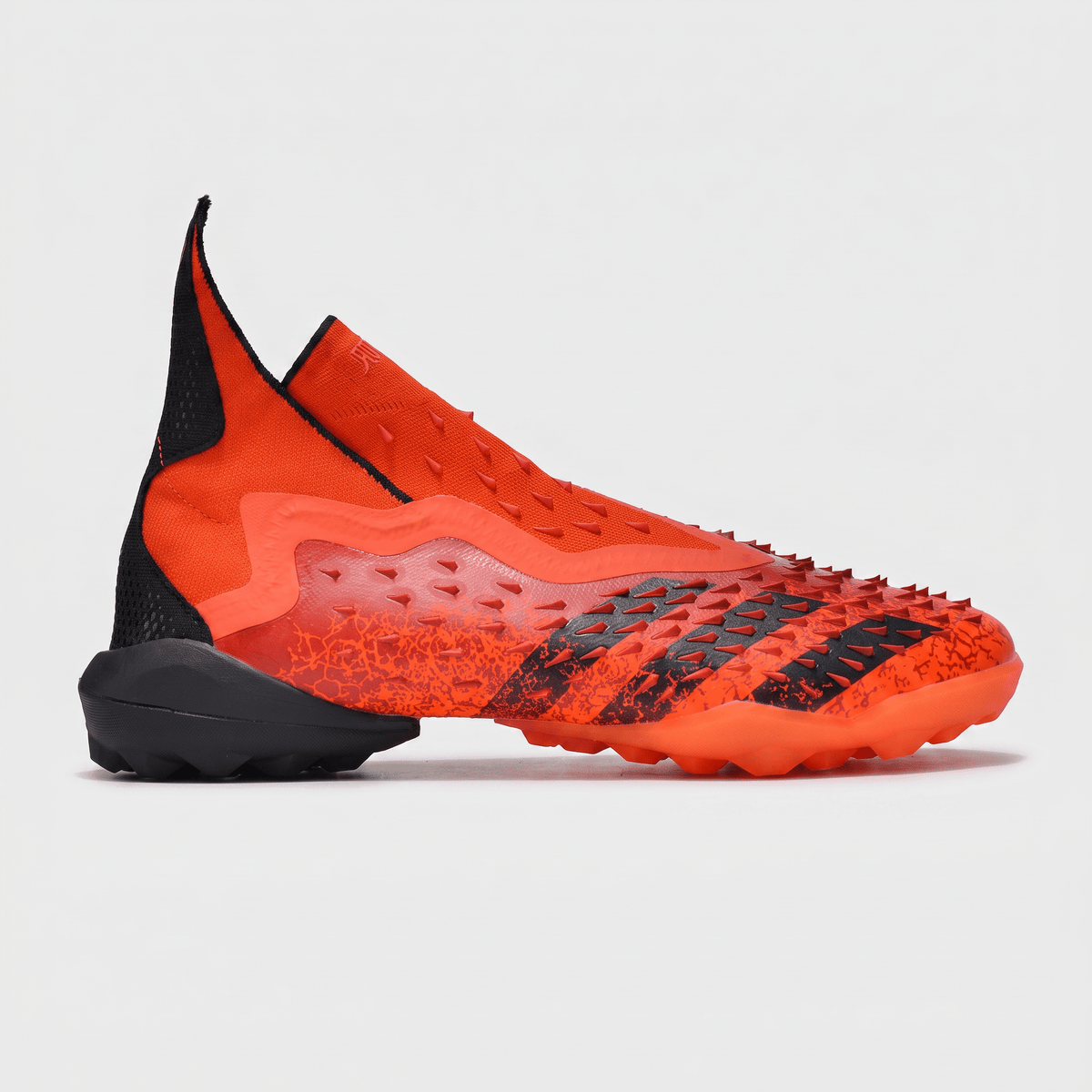 Predator Freak+ TF Solar Red / Core Black / Red