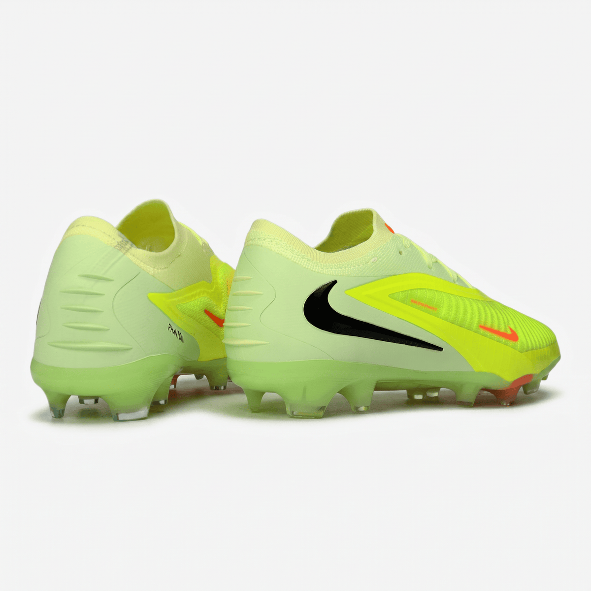Phantom 6 Low FG Hyper Crimson / Limelight / Black