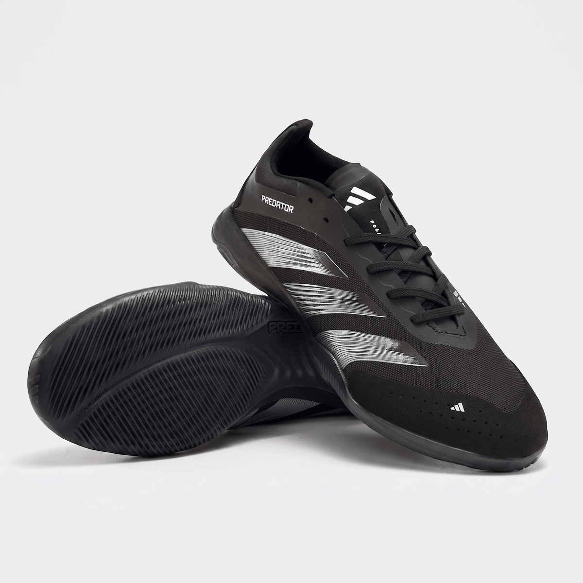 Predator 24 League IN Core Black / Carbon / Grey Six
