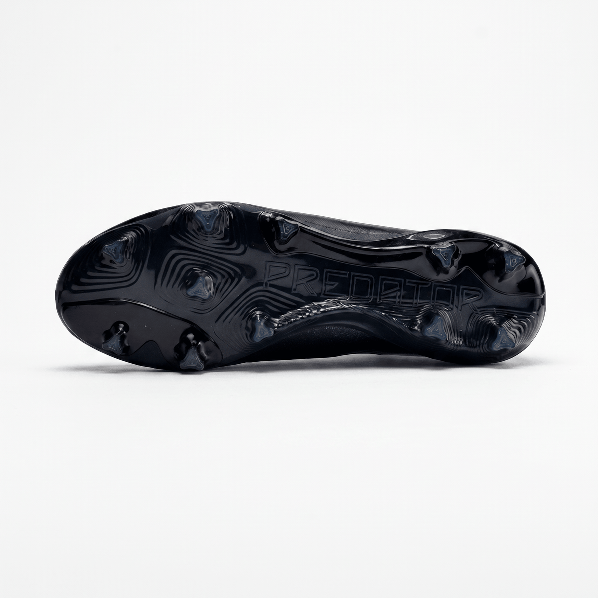 Predator 24 FG Core Black / Core Black