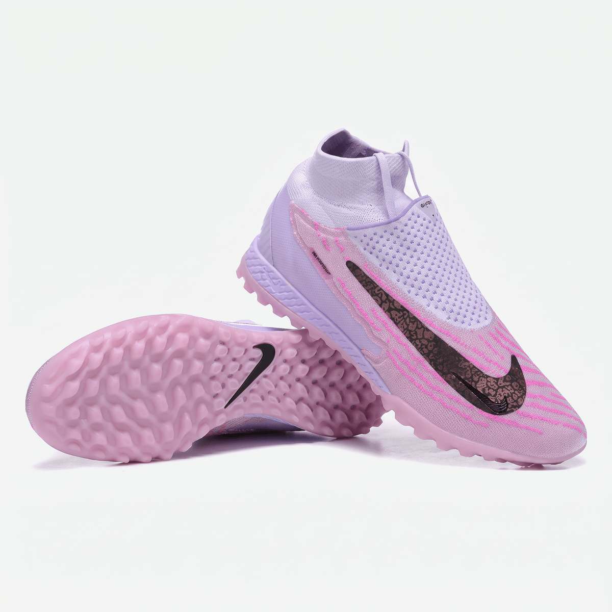 Phantom GX Pro TF Grape / Metallic Silver / Gridiron