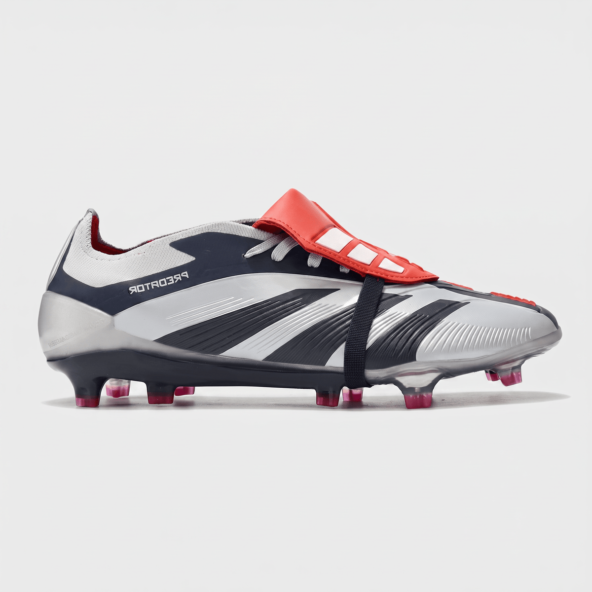 Predator Fold-Over Tongue FG Muted Silver / Core Black / Solar Red