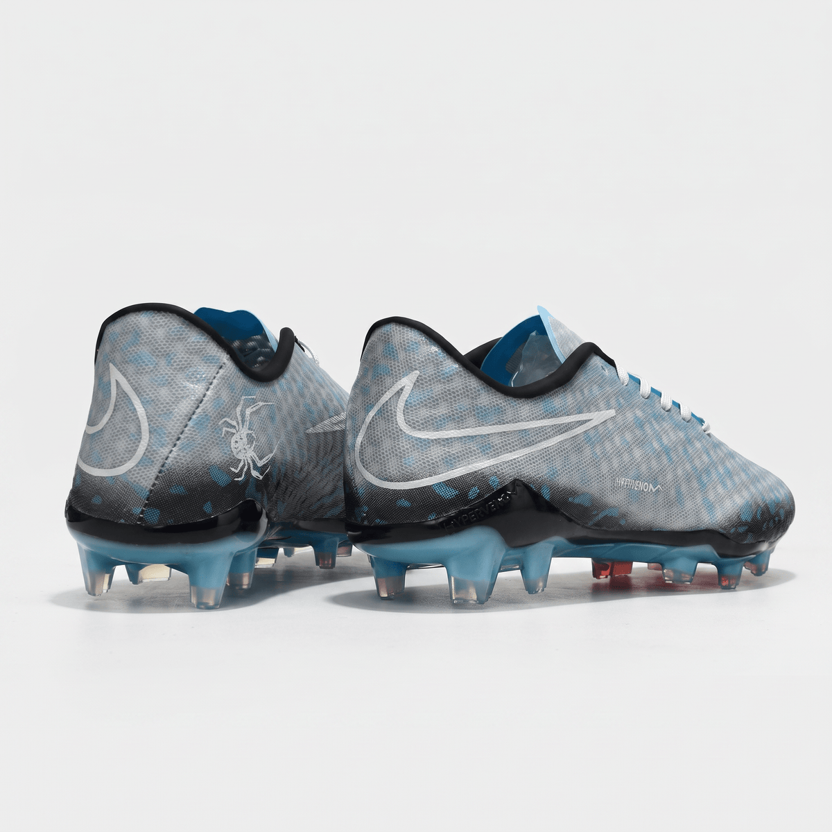 Hypervenom Phantom FG Clearwater / Blue Lagoon / Total Crimson / Black