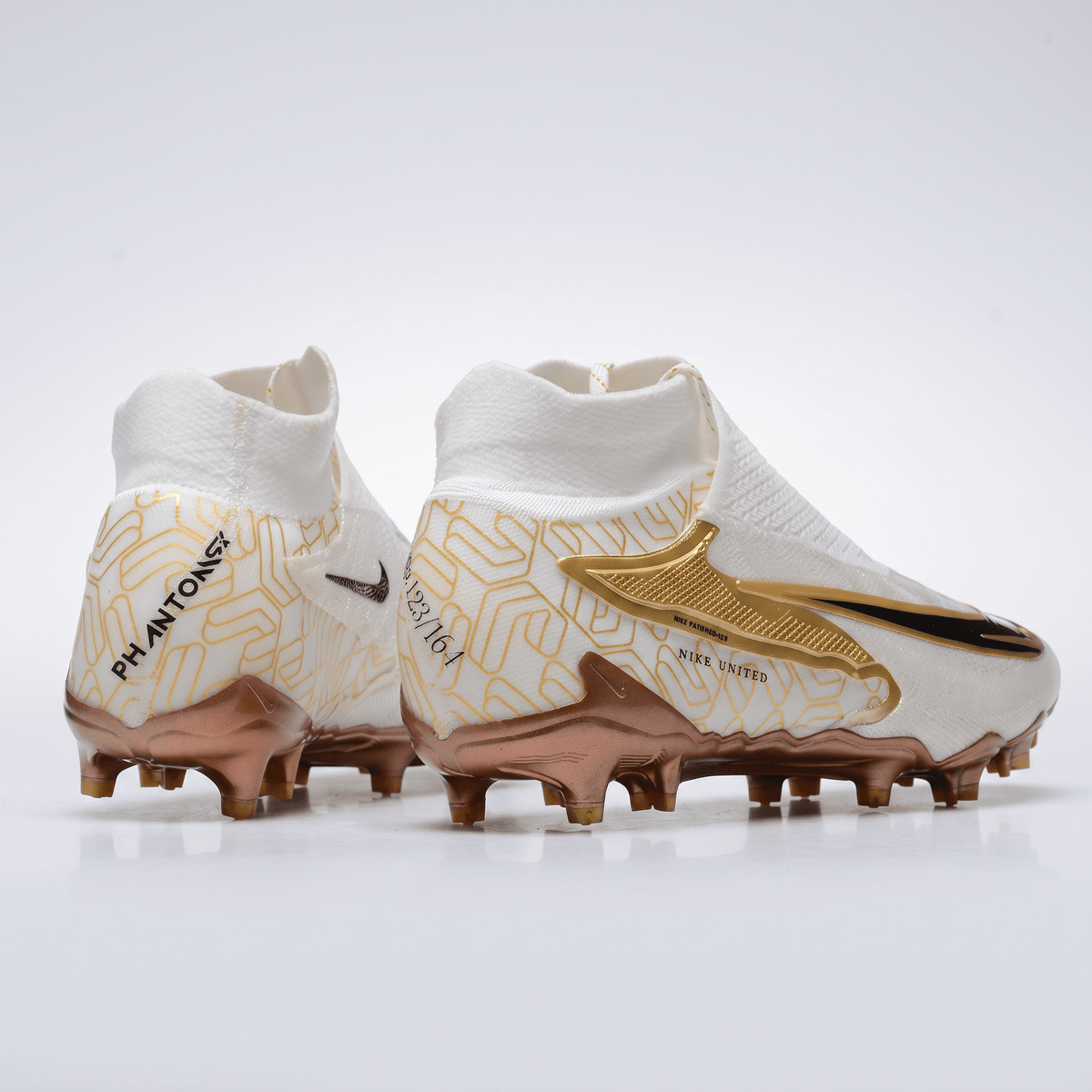 React Phantom GX FG White / Gold / Black